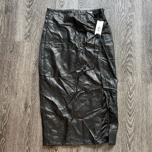 Elegant Black Leather Skirt
